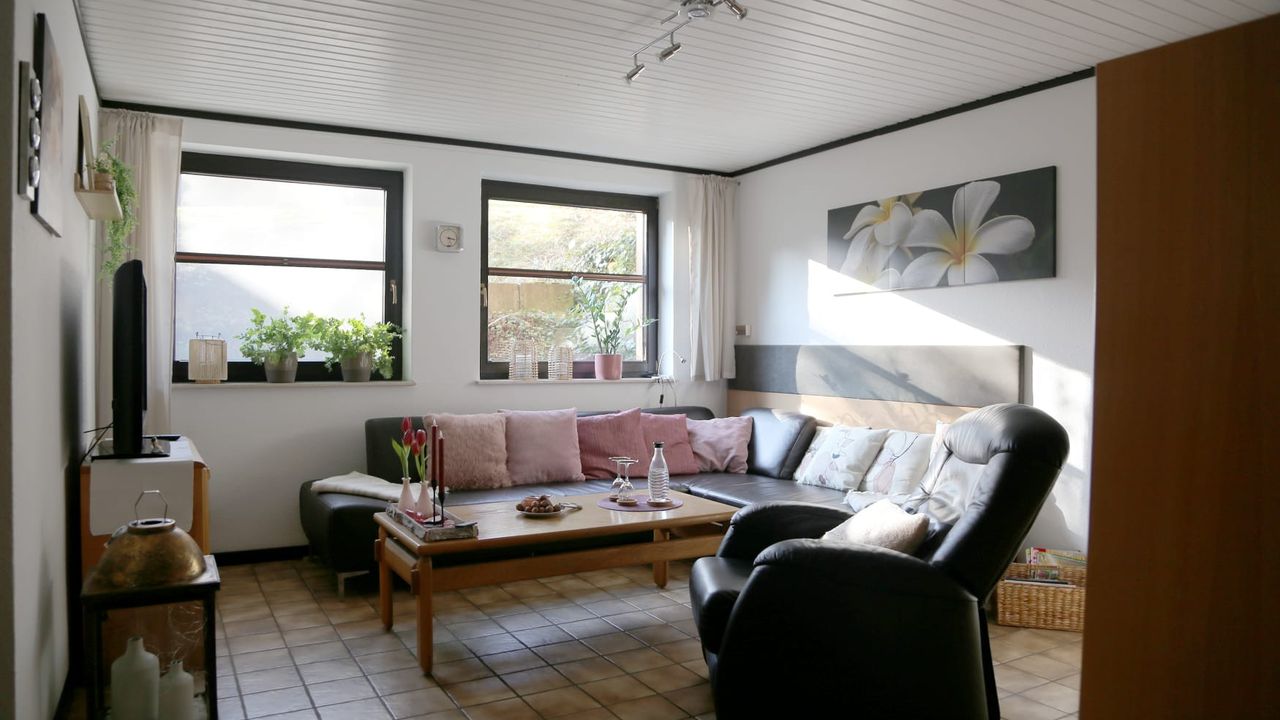 Photo, INSIDE, OUTSIDE Photo, INSIDE, OUTSIDE